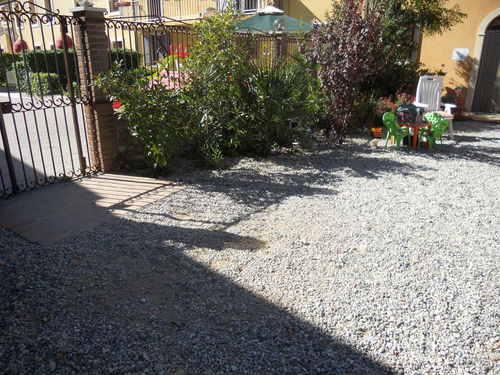 Agriturismo Le Mura Del Gherlo Villa Valeggio sul Mincio Dış mekan fotoğraf
